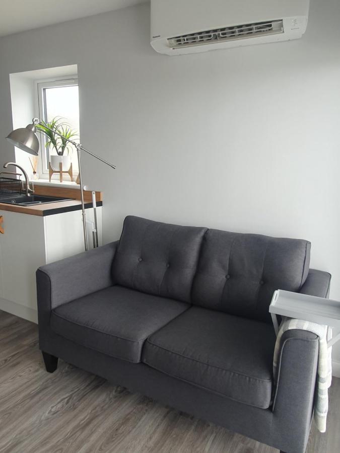 Self Catering. Maydene. Holm. Orkney, Scotland. Nether Button 외부 사진